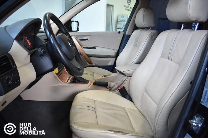 BMW X3 3.0i cat Futura
